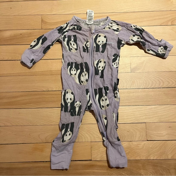 Bonds panda wondersuit - Picture 1 of 2